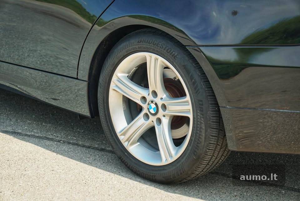 2000 BMW 3 serija automobilių skelbimas Vilniuje Aumo