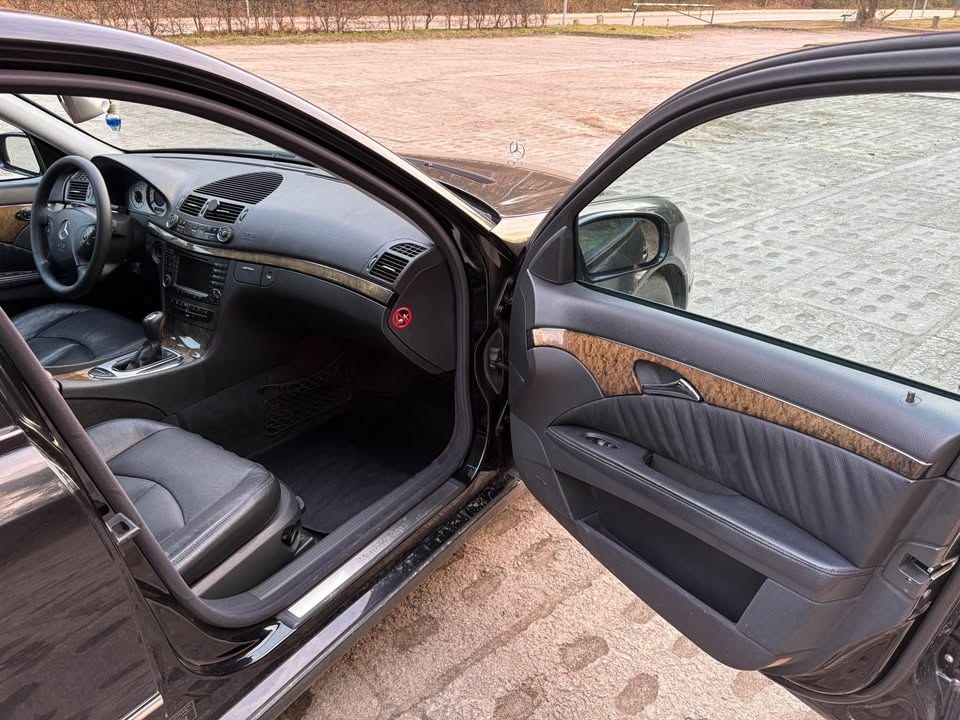 2003 Mercedes-Benz E220 automobilių skelbimas Klaipėdoje Aumo