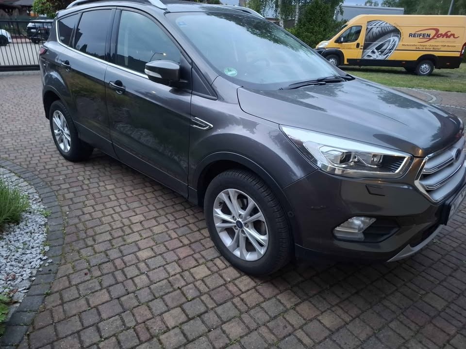 2017 Ford Kuga automobilių skelbimas Kaune Aumo